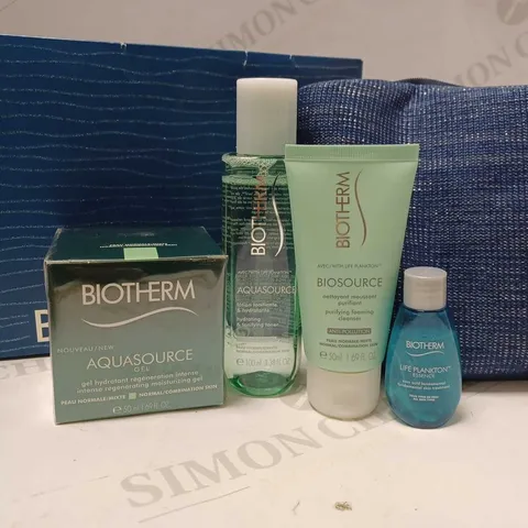 BIOTHERM AQUASOURCE GEL MOISTURIZER GIFT SET FOR HER