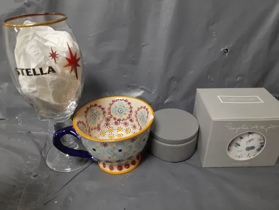 BOX OF APPROXIMATELY 6 ASSORTED ITEMS TO INCLUDE - STELLA GLASS , FLORAL MUG , FINE BONE CHINA MUG ETC