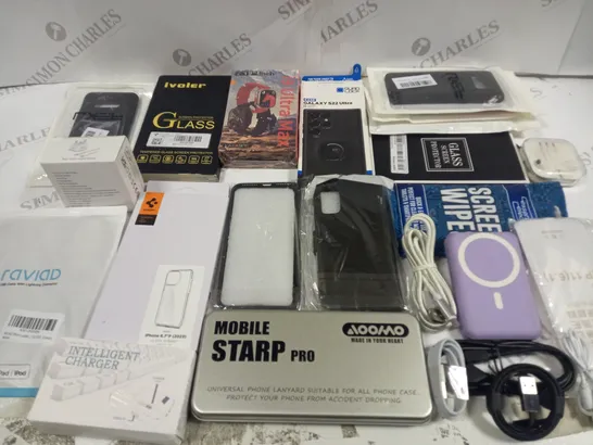 LOT OF ASSORTED MOBILE PHONE ACCESSORIES TO INCLUDE CASES, SCREEN PROTECTORS AND CABLES