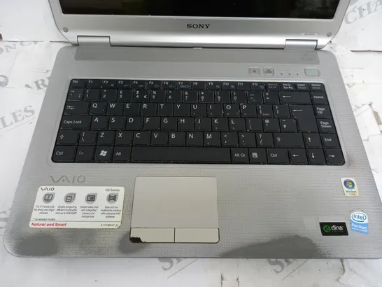 SONY VAIO VGN-NS10L LAPTOP IN SILVER