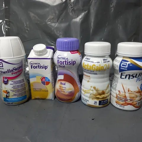 APPROXIMATELY 24 ASSORTED NUTRITION DRINKS TO INCLUDE - ENSURE PLUS - PAEDIASURE - NUTRICIA FORTSIP - ETC - COLLECTION ONLY