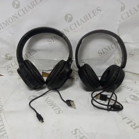 BOX OF 2 PAIRS HEADPHONES TO INCLUDE JVC DEEP BASS WIRELESS HEADPHONES AND MIXX WIRELESS RX1 HEADPHONES