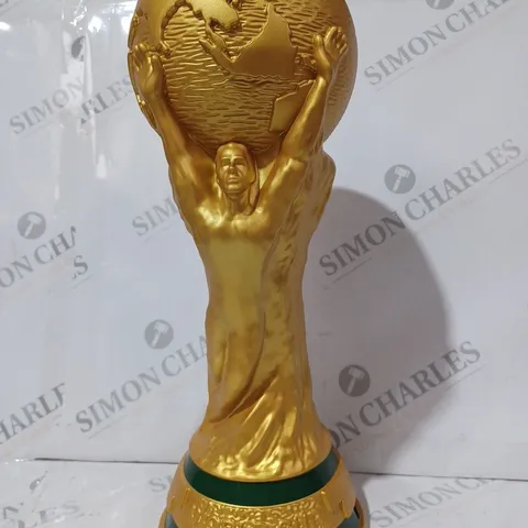 PLASTIC WORLD CUP REPLICA TROPHY