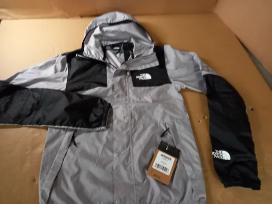 NORTH FACE LIGHTWEIGHT JACKET IN BLACK/GREY - XS