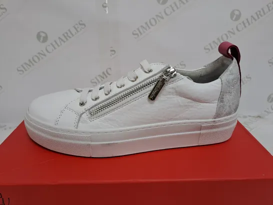 RUTH LANGSFORD FASHION WHITE PINK SILVER LEATHER TRAINERS SIZE 4