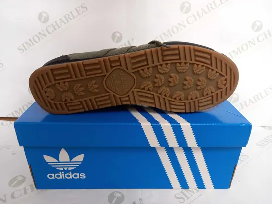 ADIDAS MENS KHAKI JEANS - UK 8