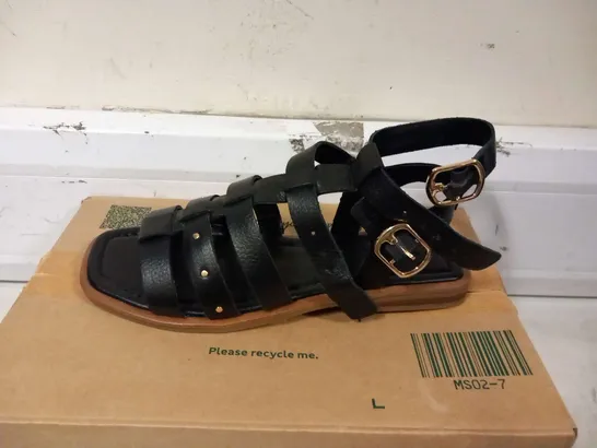 BOXED M&S BLACK SANDALS SIZE 5.5