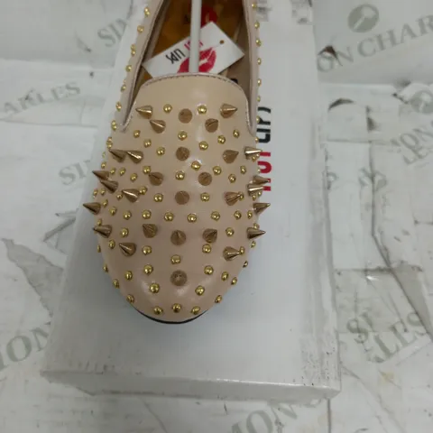 FLAT HEELED NUDE GOLD SPIKED SHOES SIZE5
