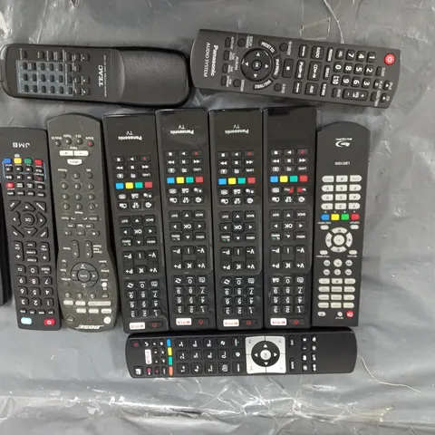 BOX OF APROX 11 ASSORTED REMOTE CONTROLS 