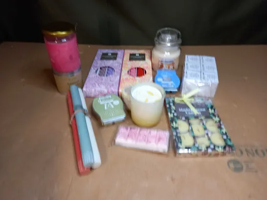 LOT OF ASSORTED CANDLES AND WAX MELTS