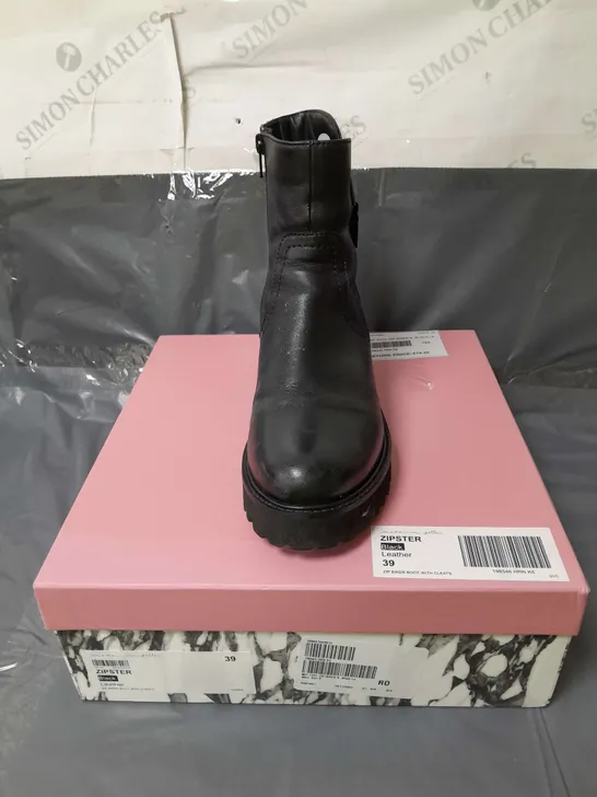 MODA IN PELLE LEATHER BOOTS BLACK SIZE 6