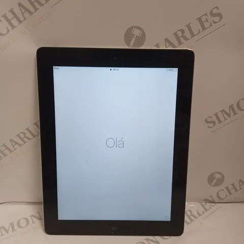 APPLE IPAD MODEL: A1458 SILVER