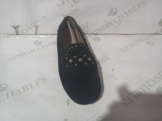 BOXED PAIR OF DESIGNER FAUX SUEDE LOAFERS IN BLACK WITH GOLD EFFECT STUDS SIZE UNSPECIFIED