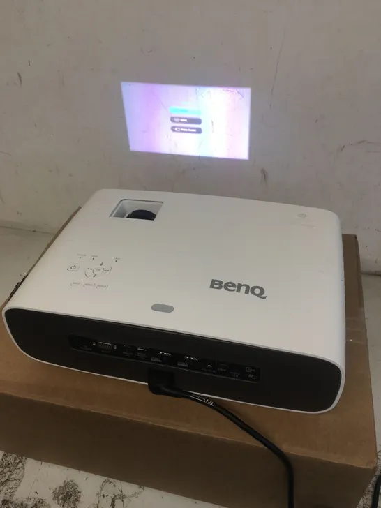 BENQ W2700 4K HDR CINEMATIC PROJECTOR