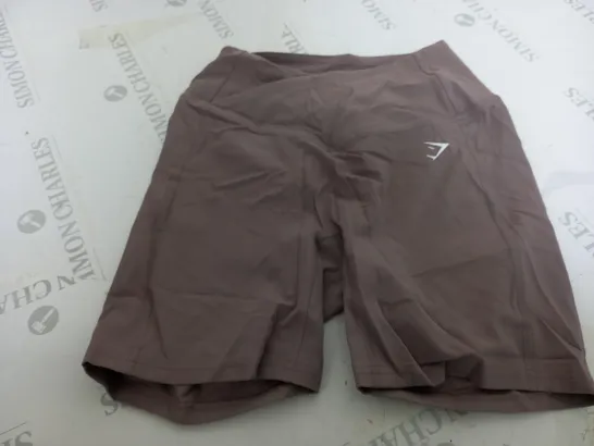 GYMSHARK CROSSOVER SHORTS IN WASHED MAUVE - SMALL