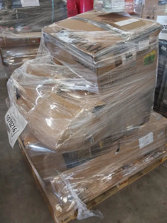 PALLET OF APPROXIMATELY 4 UNPROCESSED RAW RETURN HOUSEHOLD AND ELECTRICAL GOODS TO INCLUDE;