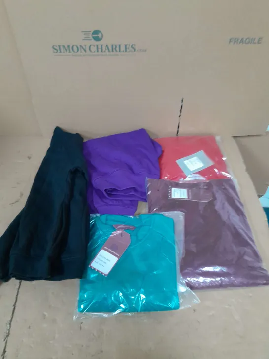 LARGE BOX OF ASSORTED SCHOOL UNIFORM IN VARIOUS COLOURS AND SIZES 