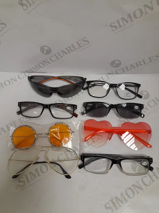 BOX OF APPROXIMATELY 15 ASSORTED PRESCRIPTION GLASSES/SUNGLASSES 