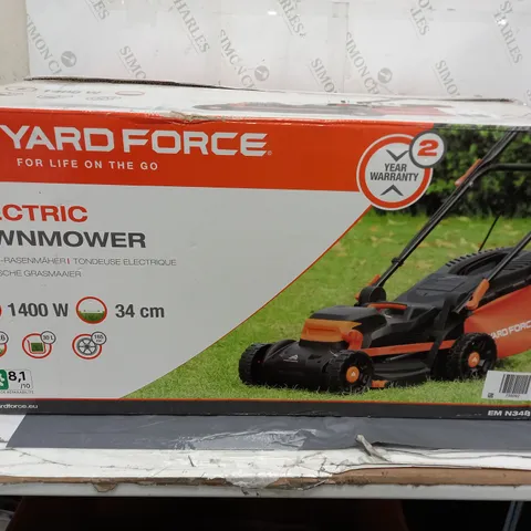 BOXED YARD FORCE ELECTRIC LAWNMOWER 