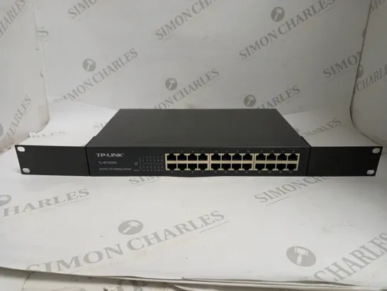 TP-LINK TL-SF1024D 24-PORT 10/100MBPS SWITCH