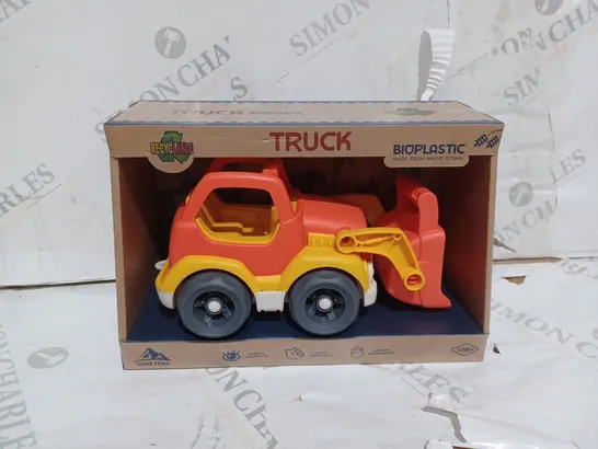 BIOPLASTIC RECYCLABLE TOY TRUCK AGES 18 MONTHS