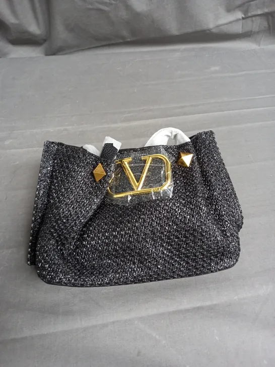 VALENTINO GARAVANI SMALL WOVEN TOTE BAG IN BLACK	