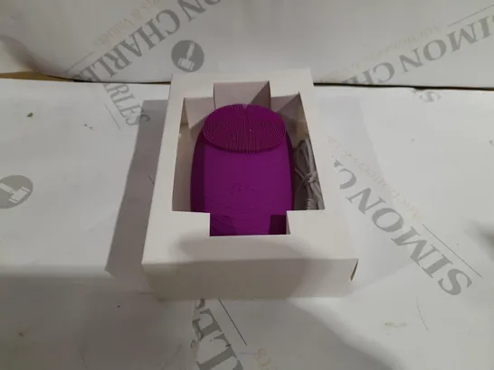 TILI RECHARGEABLE VARIABLE SPEED SILICONE FACIAL CLEANSING BRUSH PURPLE