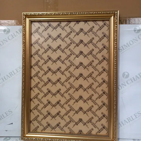 UNBRANDED DECORATIVE ORNATE ART/PHOTO FRAME IN GOLD EFFECT