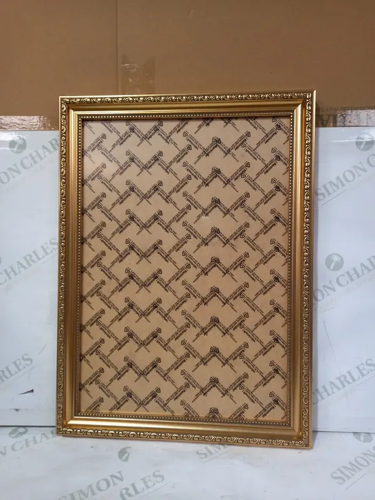 UNBRANDED DECORATIVE ORNATE ART/PHOTO FRAME IN GOLD EFFECT