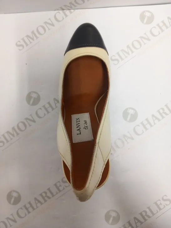 LANVIN BEIGE HEELS SIZE 37.5