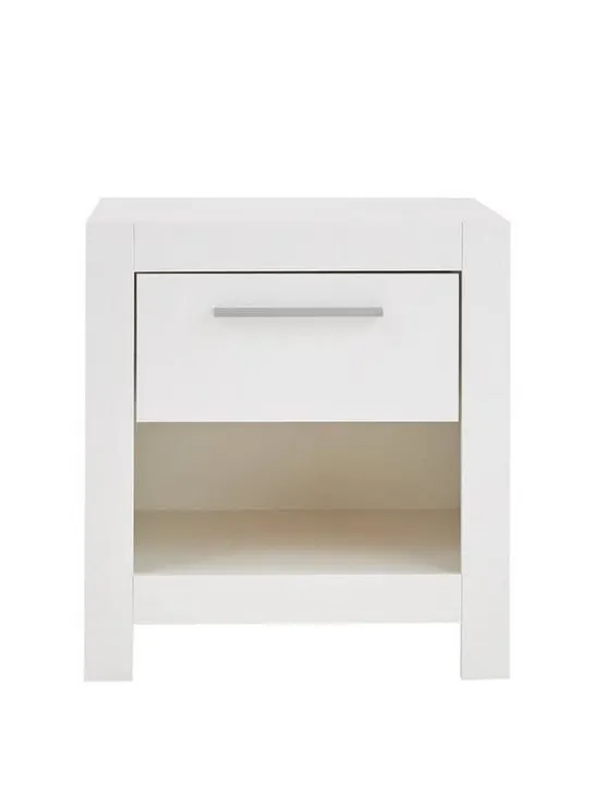 RIO BEDSIDE CHEST - WHITE (COLLECTION ONLY)