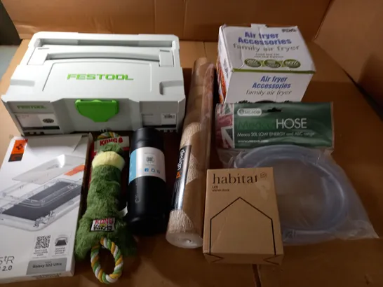 LOT OF ASSORTED HOUSEHOLD ITEMS TO INCLUDE FESTOOL CASE, KONG DOG TOY, GALAXY S22 CASE AND LED ALARM CLOCK