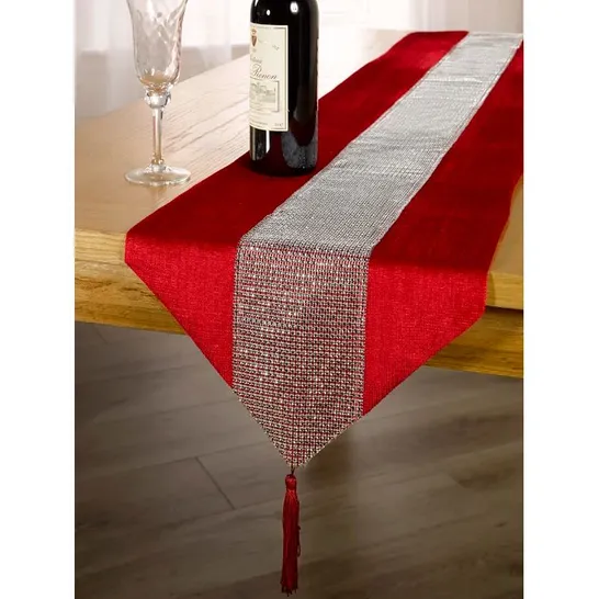 ADRIE RECTANGLE STRIPED POLYESTER TABLE RUNNER