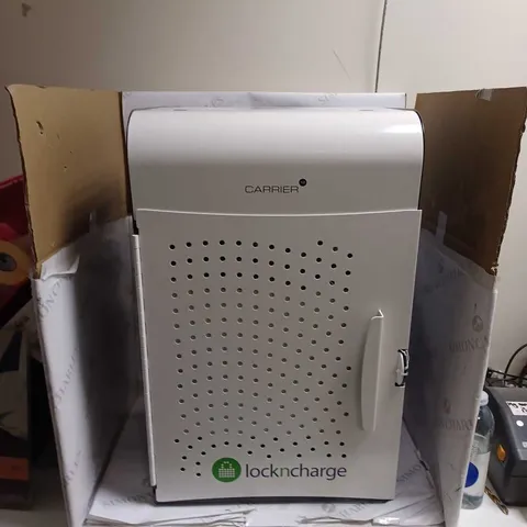 LOCK N CHARGE CARRIER CHARGING STATION - COLLECTION ONLY 