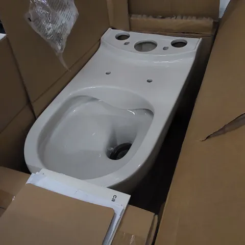 BOXED CAVALLY RIMLESS RAISED CLOSE COUPLED TOILET 