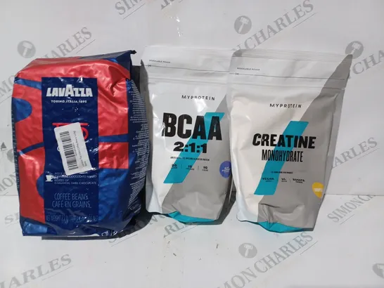 APPROXIMATELY 8 ASSORTED FOOD & DRINK ITEMS TO INCLUDE CREATINE MONOHYDRATE, BCAA 2:1:1, LAVAZZA COFFEE BEANS, ETC