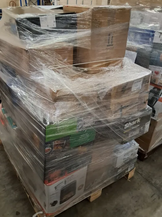 PALLET OF APPROXIMATELY 25 UNPROCESSED RAW RETURN HOUSEHOLD AND ELECTRICAL GOODS TO INCLUDE;