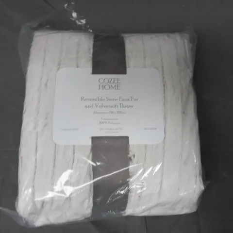 BOXED COZEE HOME REVERSIBLE SNOW FAUX FUR AND VELVETSOFT THROW