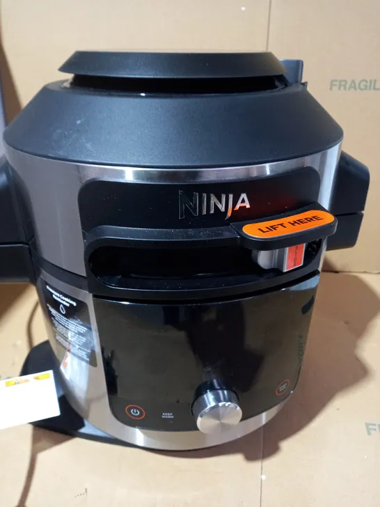 NINJA FOODI SMARTLID MULTI COOKER 