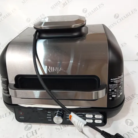 BOXED NINJA FOODI MAX PRO HEALTH GRILL & AIR FRYER AG651UK