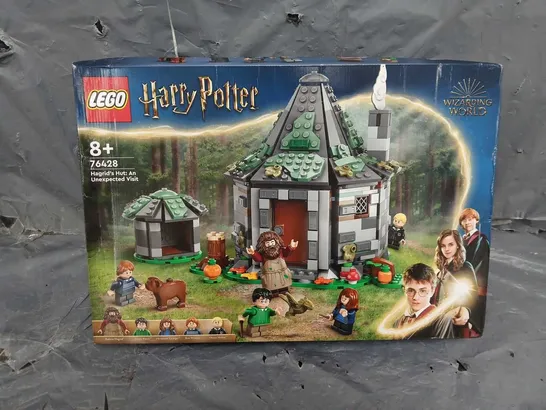 BOXED LEGO HARRY POTTER HAGRID’S HUT: AN UNEXPECTED VISIT 76428