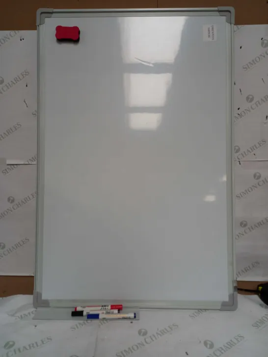 MAGNETIC WHITEBOARD WITH PENS