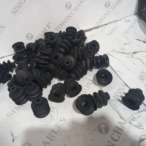 BAG OF RUBBER BUFFERS