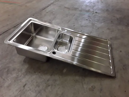 1.5 BOWL STAINLESS STEEL SINK WITH DRAINER