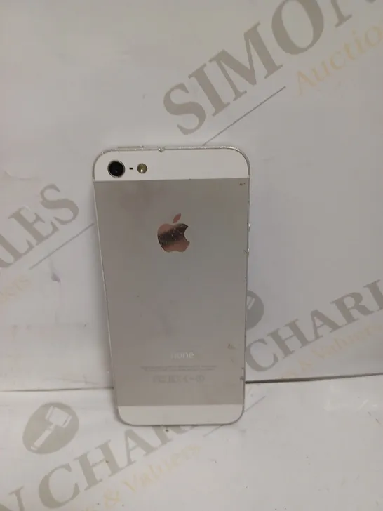 APPLE IPHONE 5 (A1429) 