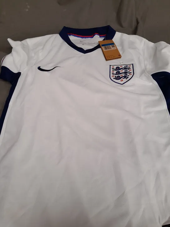 NIKE ENGLAND FOOTBALL SHIRT 2024 - MEDIUM