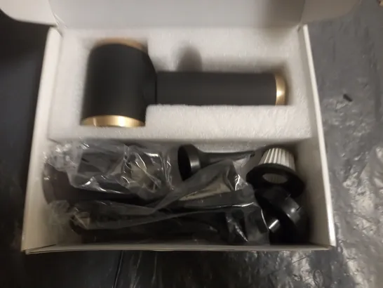 BOXED HANDHELD VACUUM