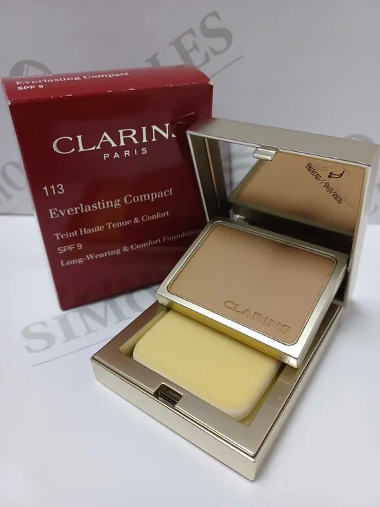 CLARINS EVERLASTING COMPACT FOUNDATION SPF 9 - #113 CHESTNUT 