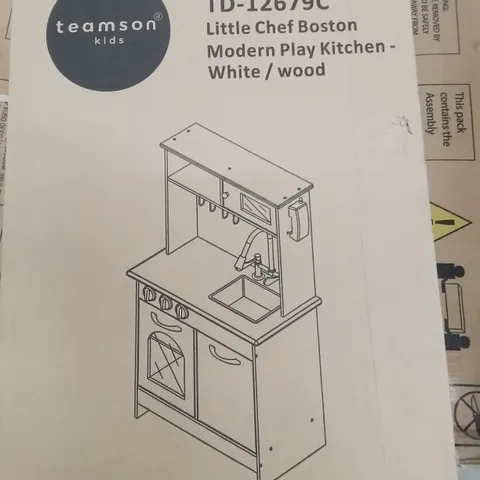 BOXED LITTLE CHEF BOSTON MODERN PLAY KITCHEN 