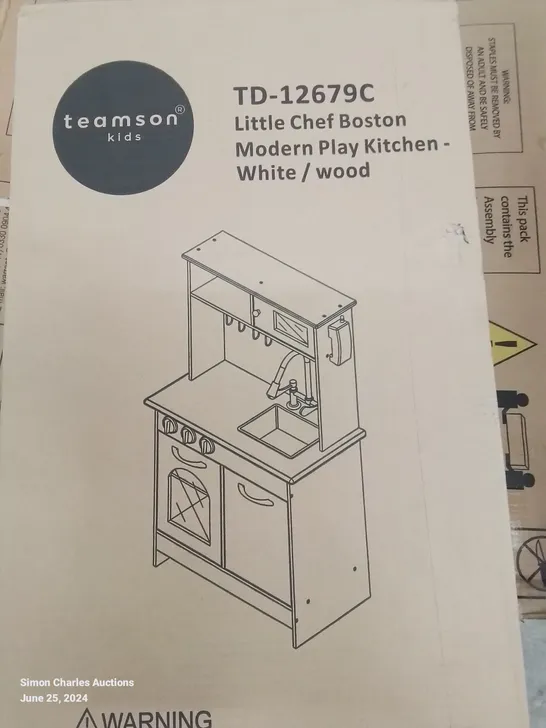 BOXED LITTLE CHEF BOSTON MODERN PLAY KITCHEN 